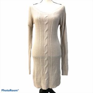 Roxy Bodycon Long Sleeved  Sweater Dress. Size L.